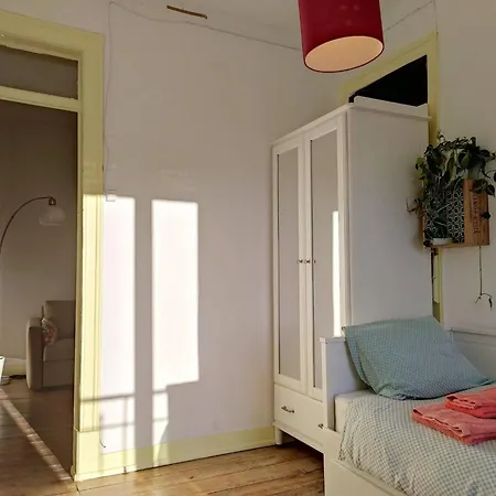Charming Flat With 2 Bedrooms On Lisbon's 7th Hill Apartamento *
